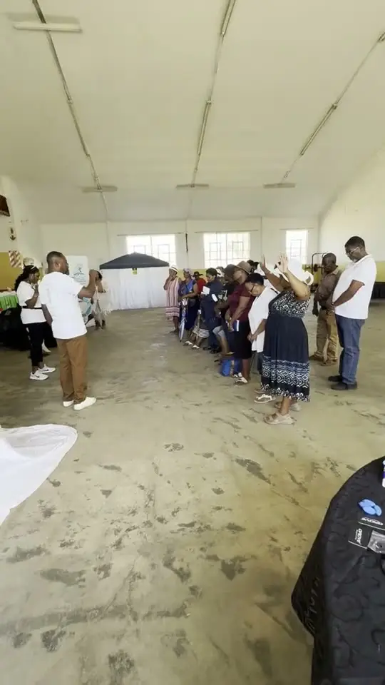Returning to Phekolong Hospital mission video 2