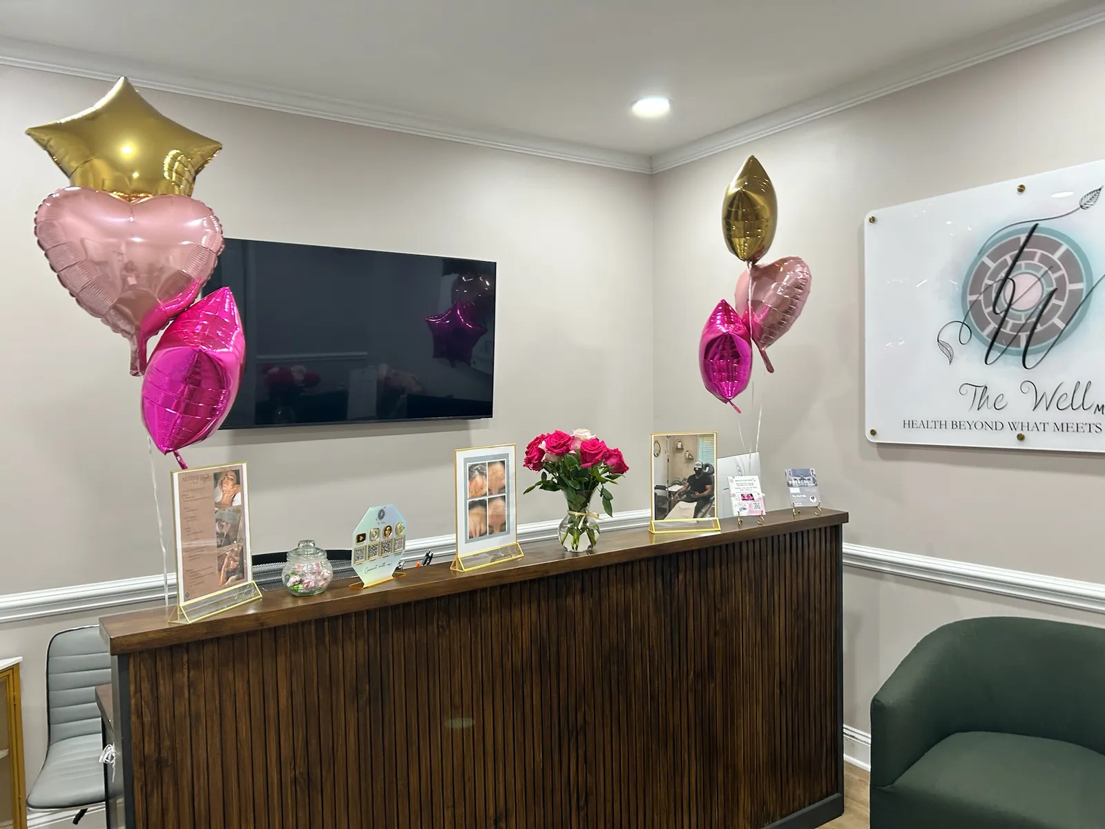 Breasts & Blooms: Screening, Fellowship, and Community mission photo 6, enlarged